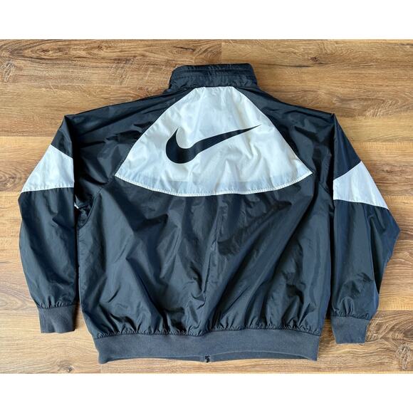 Vintage Nike Rare Windrunner Windbreaker Jacket Black White Nylon Soft Size XL - Picture 3 of 12